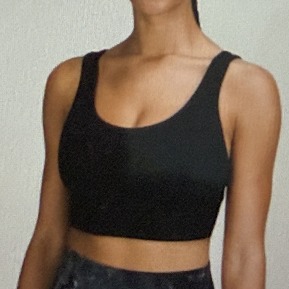 Lululemon Align Sports Bra Black Sz 8 Built In Bra LOGO Sporty Training